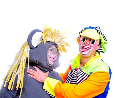 Çeşitli kostümlerdeki animasyoncuların portreleri. İzole edilmiş arkaplan