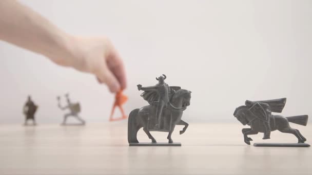 Крупним Планом Кадри Солдатів Пластикової Іграшки Білому — стокове відео