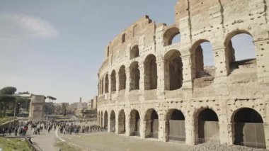 Roma - 20 Şubat: Crouds turist Colosseum, 20 Şubat 2018 yakınındaki