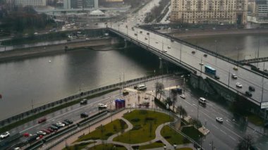 Arabalar Arbat Sokağı, Moskova, Rusya, yaz günü yakın: