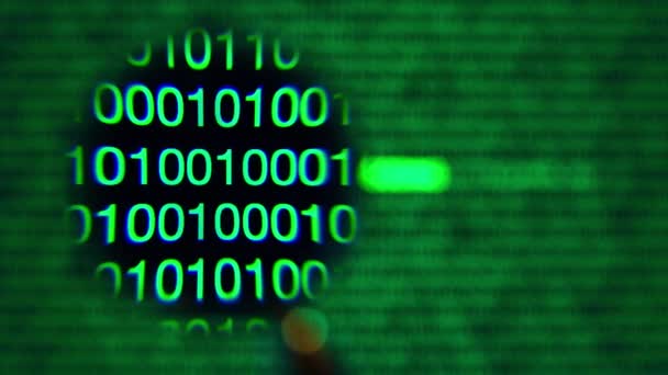 Loupe se déplaçant de gauche à droite, zéros et un, vert, mot de codage 