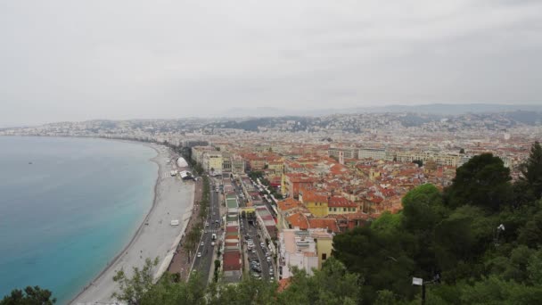 Vista da cidade de Nice litoral, França, casas e carros — Vídeo de Stock