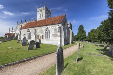 Antik mezar taşları Sakson Sanctuary Kilisesi Kazısı Wootton Wawen, İngiltere.
