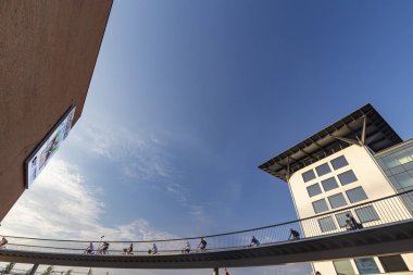 Açık gökyüzü altında bir ikindi Kopenhag, Danimarka bisikleti..