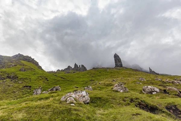 Rochs Στους Πρόποδες Του Γέροντας Του Storr Στο Isle Skye — Φωτογραφία Αρχείου