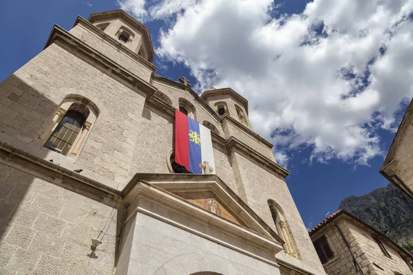 Levendige Blauwe Zomer Hemel Boven Saint Nicholas Church Kotor Montenegro — Stockfoto