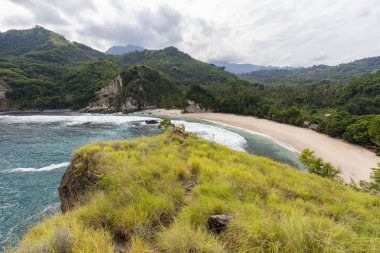 yukarıdan Koka Beach'te Paga, Doğu Nusa Tenggara, Indoneisa sol kısmı. 
