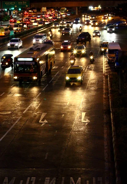 Bangkok Tayland Ocak Akşam Trafik Merkezi Delikanlı Phrao Alışveriş Merkezi — Stok fotoğraf