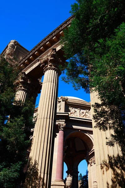 Árboles Enmarcan Columnas Palacio Bellas Artes San Francisco California — Foto de Stock