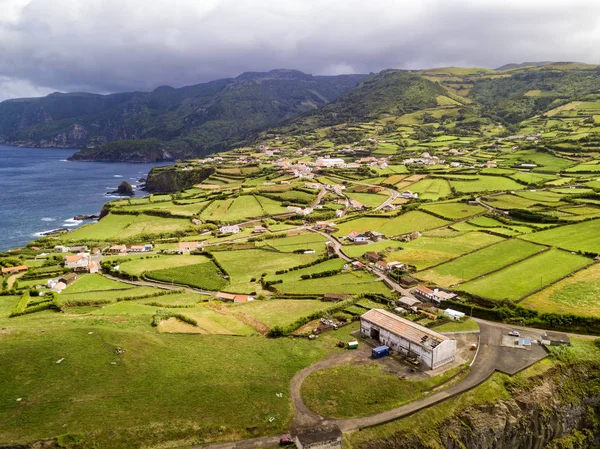 Veduta Aerea Del Piccolo Villaggio Agricolo Ponta Delgada Flores Portogallo — Foto Stock