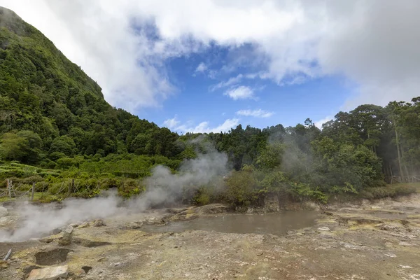 Blauwe Hemel Gluurt Uit Thermale Baden Het Fumarolas Lagoa Das — Stockfoto