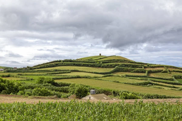 Větrný Mlýn Kopci Nad Ginetes Varzea São Miguel Portugalsko — Stock fotografie