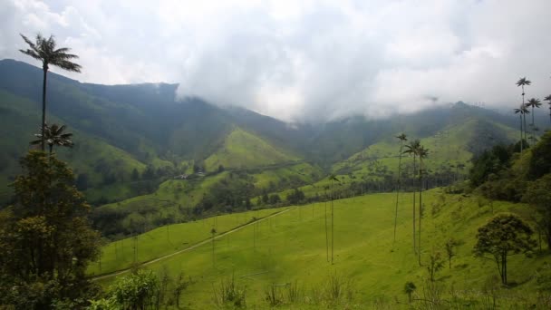 Dramatische Wolken Boven Cocora Vallei Buurt Van Salento Colombia — Stockvideo