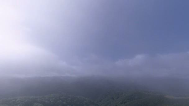 Monterey Kaliforniya Daki Big Sur Yakınındaki Dağlarda Kar Fırtınası Timelapse — Stok video