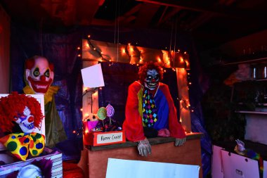 Ürpertici bir Cadılar Bayramı hayaletler ve hortlaklar bir yakın görüntü. 