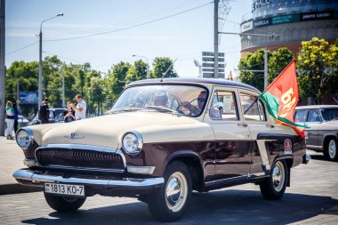 Minsk, Beyaz Rusya - 1 Mayıs 2017: Sergi eski retro otomobil