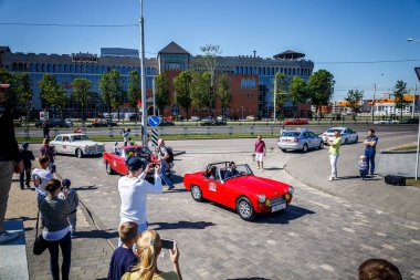 Minsk, Beyaz Rusya - 1 Mayıs 2017: Sergi eski retro otomobil