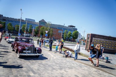 Minsk, Beyaz Rusya - 1 Mayıs 2017: Sergi eski retro otomobil