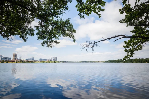 Vista Sulla Città Del Fiume Minsk — Foto Stock