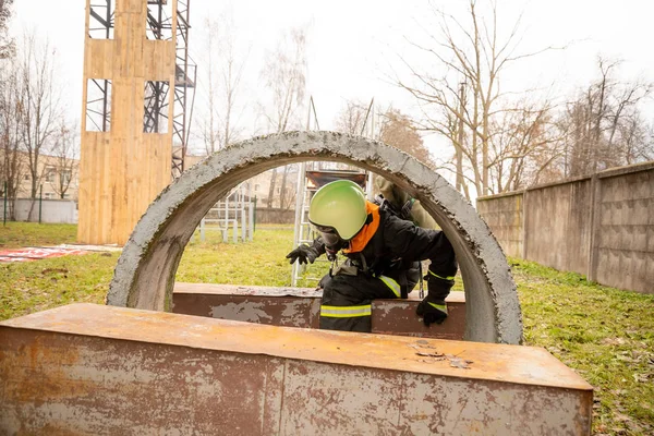 Minsk Belarus Setembro 2018 Jovem Bombeira Funcionários Treinamento Anual Combate — Fotografia de Stock