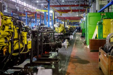 fabrika üretimi traktörler ve bileşenleri için onlar için