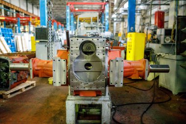 fabrika üretimi traktörler ve bileşenleri için onlar için