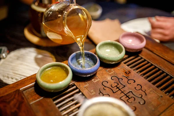 Shen Puer çay demleme işlemi, çay töreni