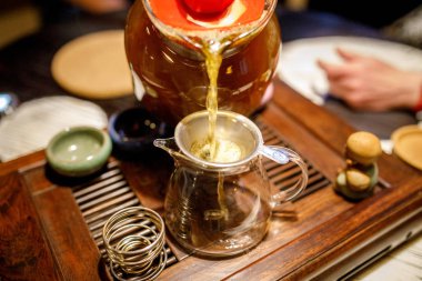 Shen Puer çay demleme işlemi, çay töreni