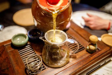 Shen Puer çay demleme işlemi, çay töreni