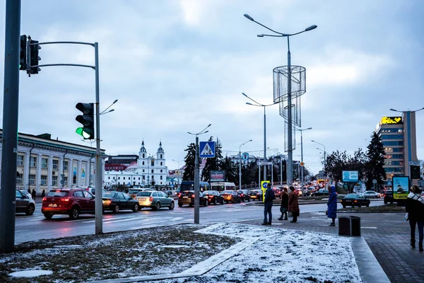 Minsk, Weißrussland - 3. März 2019: Stau in der Innenstadt — Stockfoto