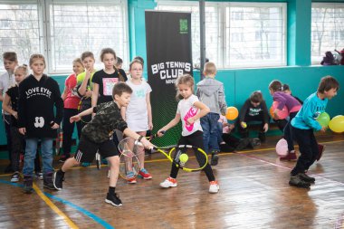 Mnsk, Beyaz Rusya - 24 Mart, 2019: çocuk bir master class tutmak için