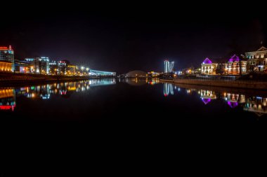 Minsk, Beyaz Rusya - 1 Marth, 2019: Gece Minsk şehir merkezi