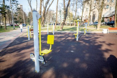 Minsk, Beyaz Rusya - 1 Mayıs 2019: çocuklar, yetişkinler ve yaşlılar eski