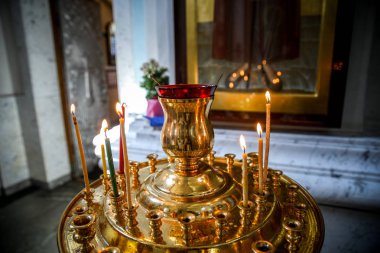 Minsk, Beyaz Rusya - 1 Mayıs 2019: Ortodokslar Paskalya'yı kutluyor