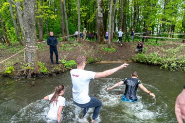 Minsk, Beyaz Rusya - 1 Juny, 2019: Erkekler ve kadınlar maraton koşusu