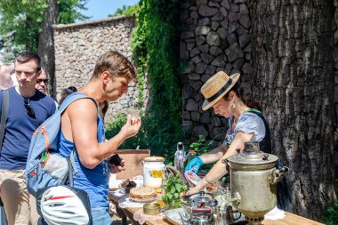 Minsk, Belarus-1 Haziran, 2019: çiftlik ecomarket
