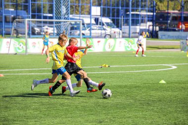 Minsk, Beyaz Rusya - 3 Ağustos 2019: Ki için futbol antrenmanı