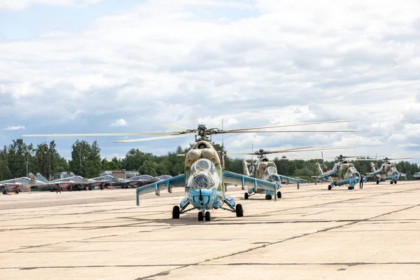MINSK, BELARUS - AUGUST 3, 2019: Russian Air Force and Belorussi — Stock Photo, Image