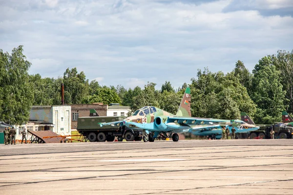 MINSK, BELARUS - 3 de agosto de 2019: Fuerza Aérea Rusa y Belorussi —  Fotos de Stock