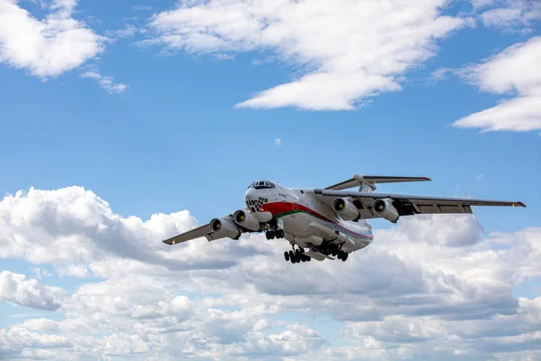 Minsk, Weißrussland - 3. August 2019: Russische Luftwaffe und Weißrussland — Stockfoto