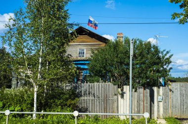 Rus köy evi çöken