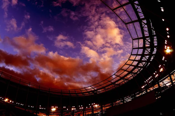 Хмари Над Нового Стадіону Динамо — стокове фото