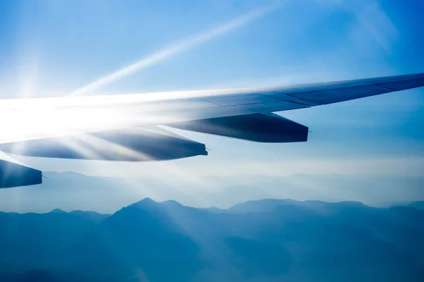 Repülőgépek Ellen Napfény — Stock Fotó