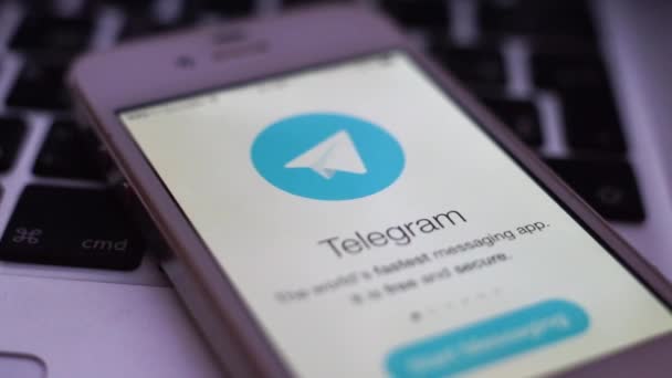 Moscou Russie Avril 2018 Application Télégramme Sur Gadget Iphone Telegram — Video