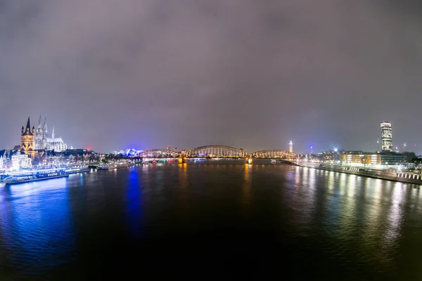 Köln Katedrali Nehri Boyunca Ren Almanya — Stok fotoğraf