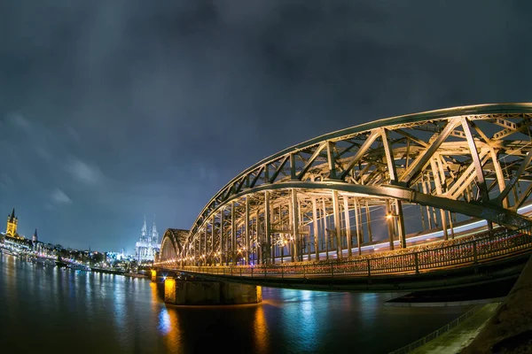 Vista Sulla Cattedrale Colonia Sul Ponte Hohenzollern Germania — Foto Stock