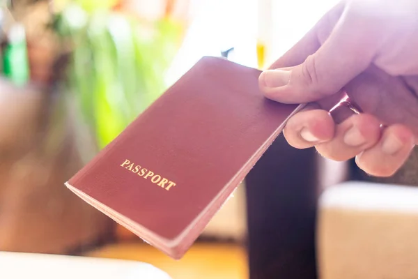 旅游护照在手 — 图库照片