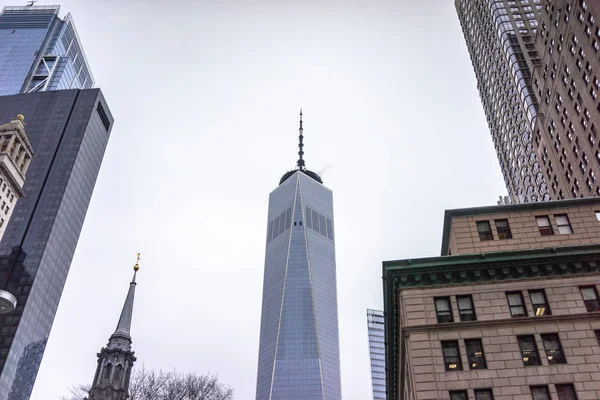 2018年11月30日 纽约世界贸易中心屋顶上的烟雾 — 图库照片