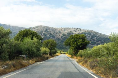 Girit dağ yolları