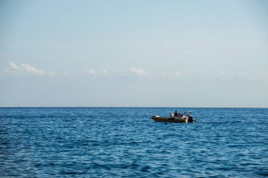 Girit'te sabah Akdeniz